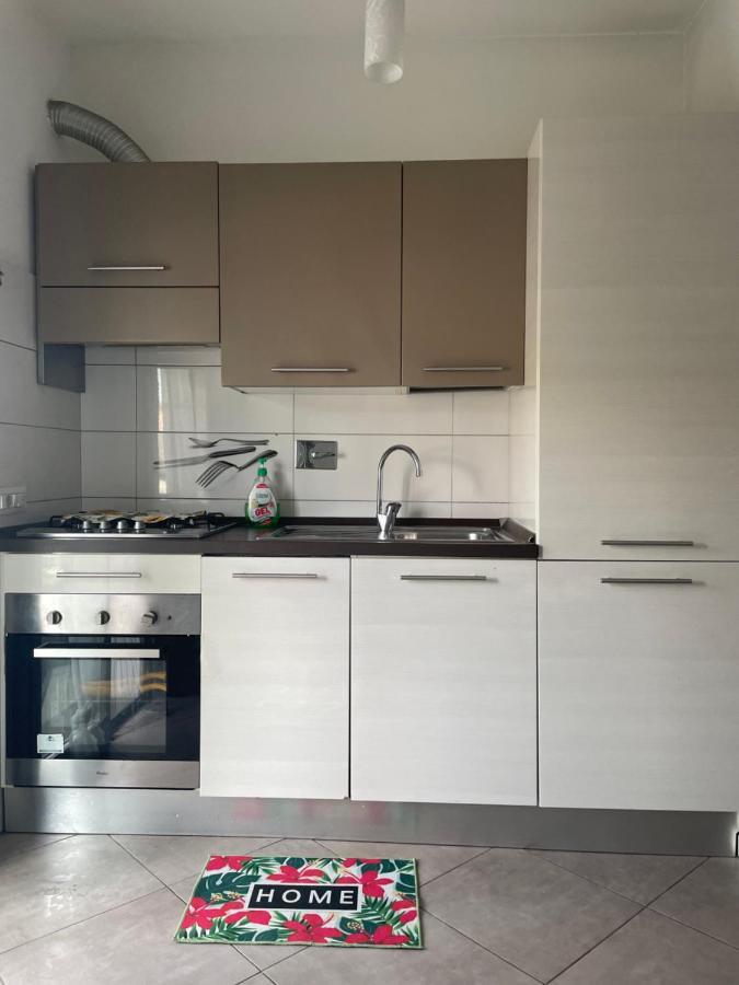 Ferienwohnung Dolcecasaleogiu Con Parcheggio Coperto Gratuito Vitinia Exterior foto