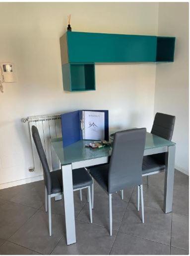Ferienwohnung Dolcecasaleogiu Con Parcheggio Coperto Gratuito Vitinia Exterior foto